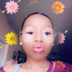 Meet your Posher, Candace